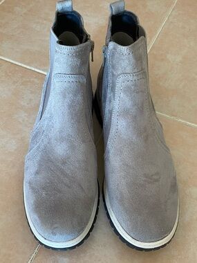 Women's White Mountain brand Boots